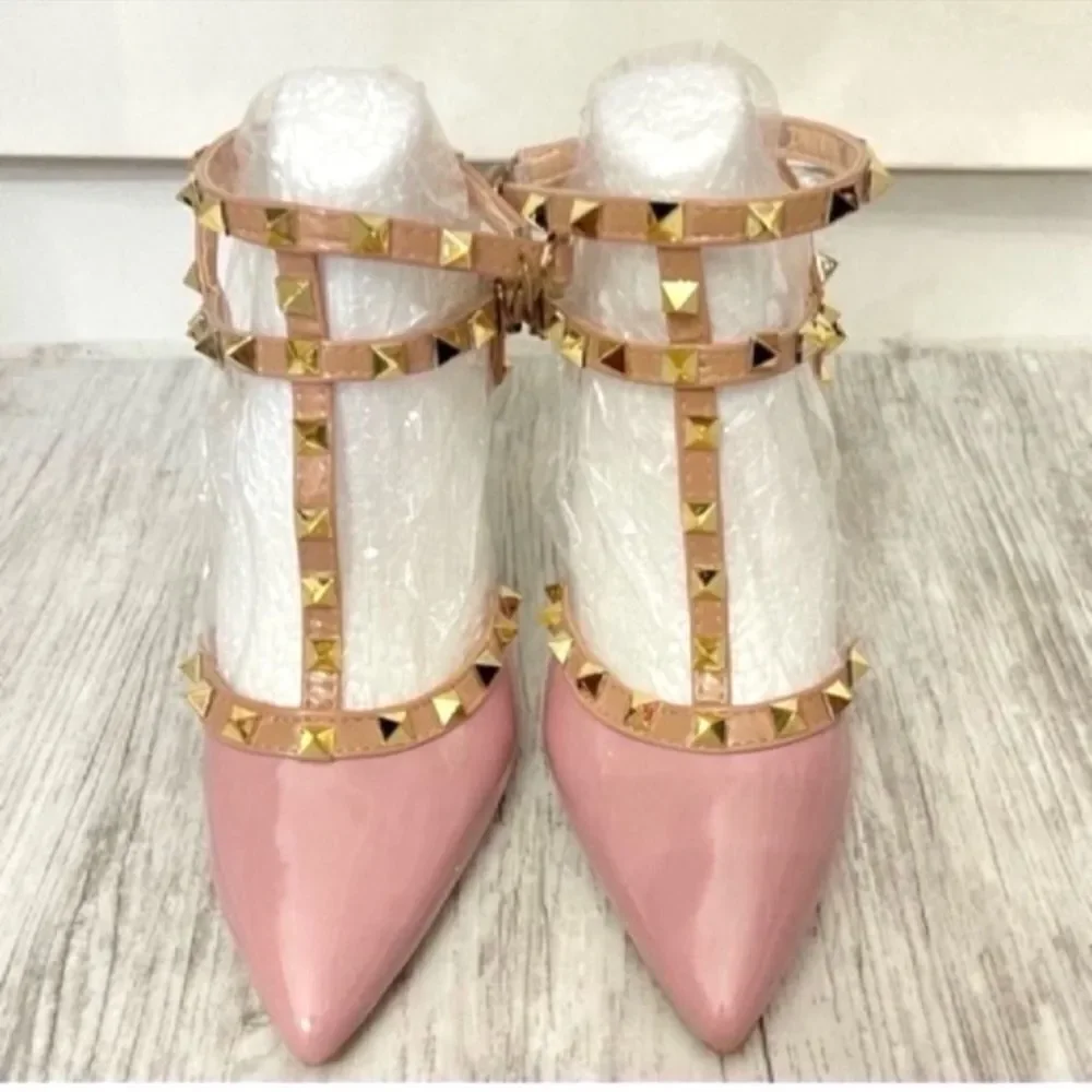 New beautiful Rivet High Heels Shoes 6